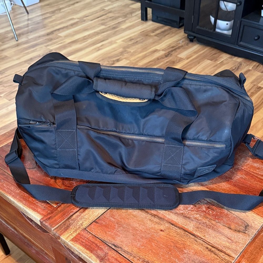 Adidas Classic Black Men's Duffel Bag with Adjustable Shoulder Strap